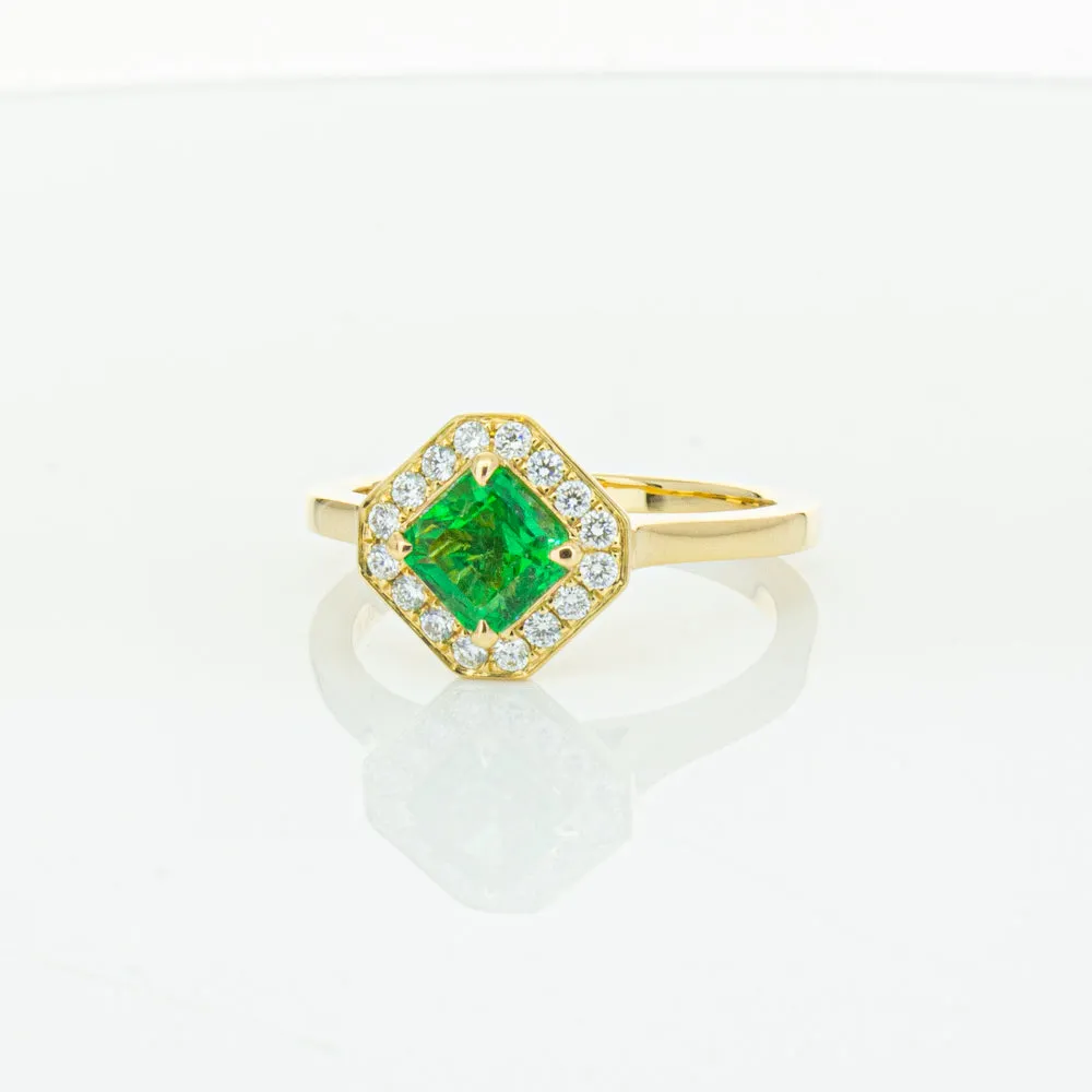 18ct Yellow Gold .84ct Emerald & Diamond Ring