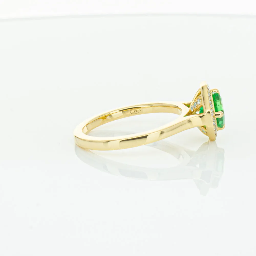 18ct Yellow Gold .84ct Emerald & Diamond Ring