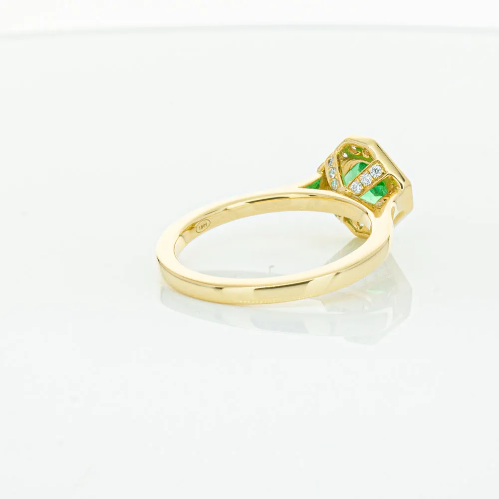 18ct Yellow Gold .84ct Emerald & Diamond Ring