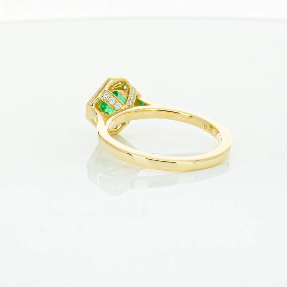 18ct Yellow Gold .84ct Emerald & Diamond Ring