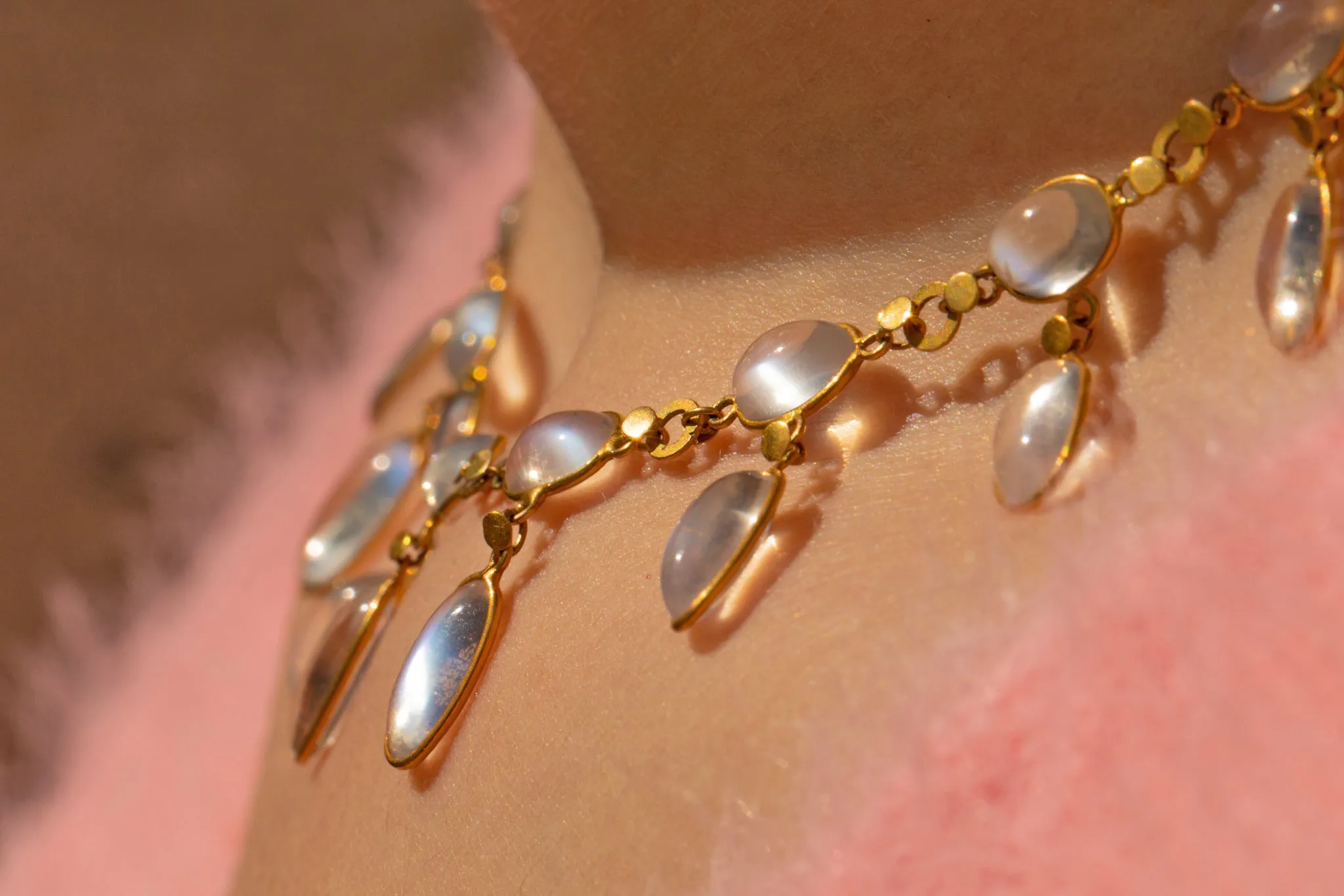Antique 9ct Gold Moonstone Fringe Necklace, 24.40ct