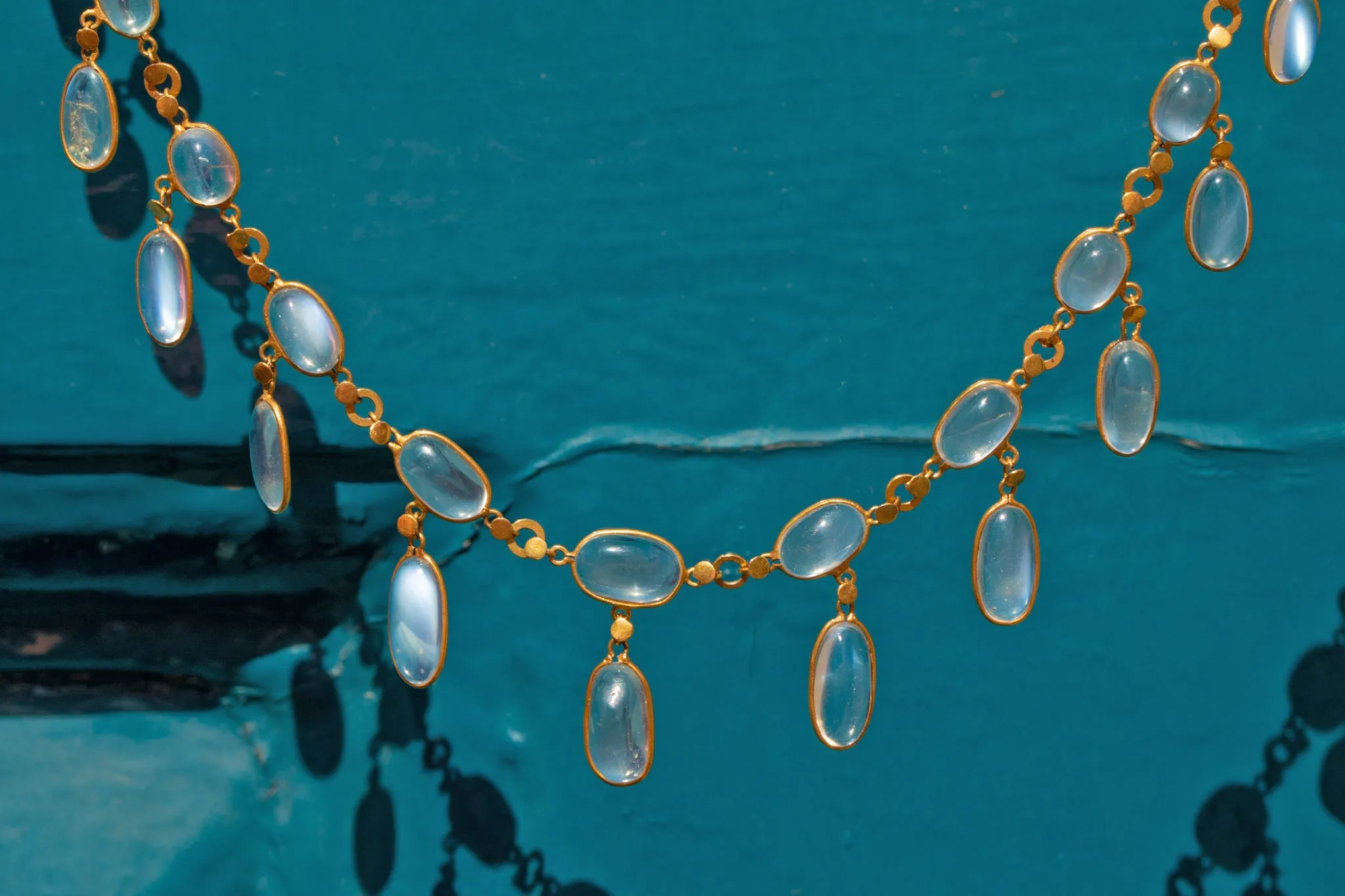 Antique 9ct Gold Moonstone Fringe Necklace, 24.40ct