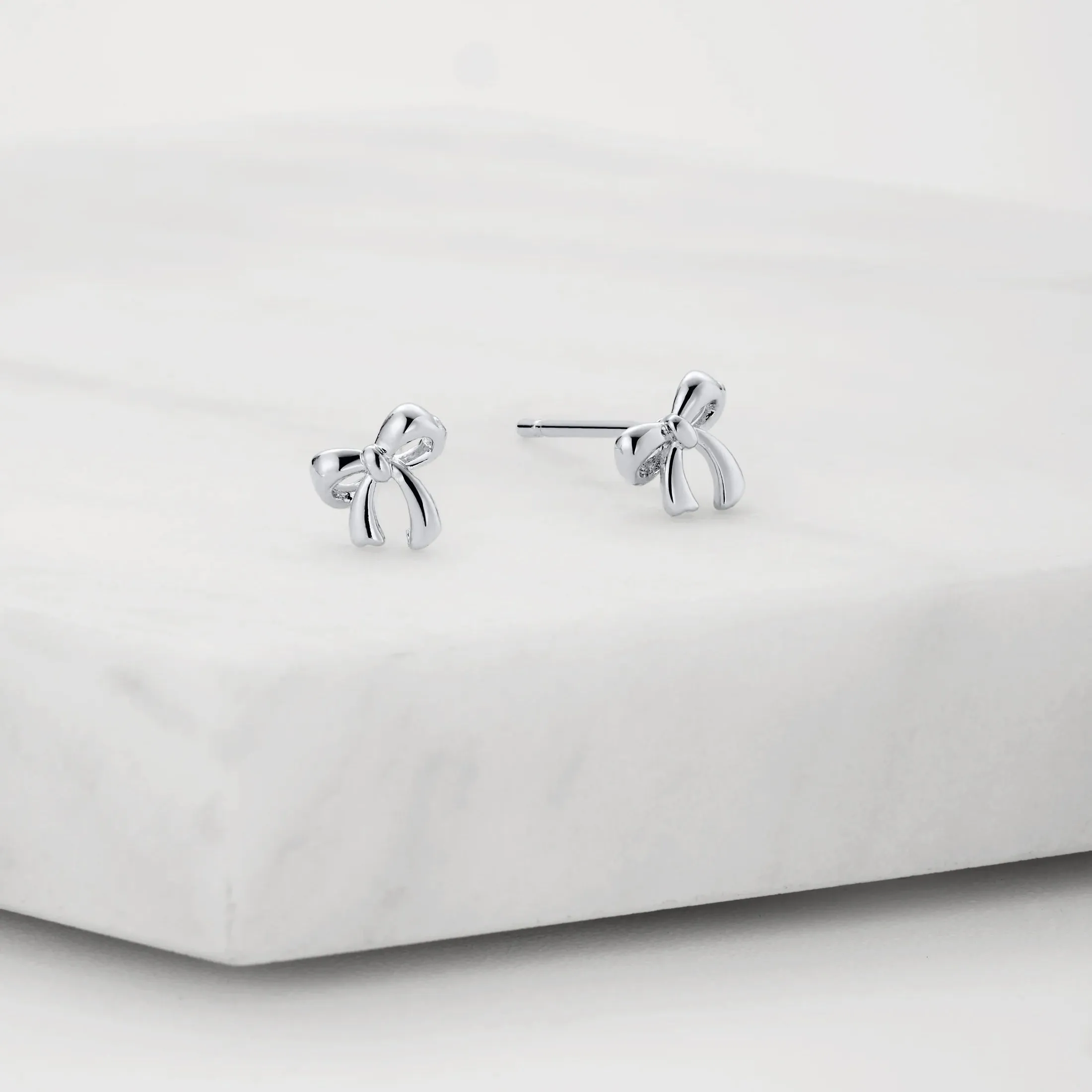 CHARLOTTE STUD 925 STERLING SILVER