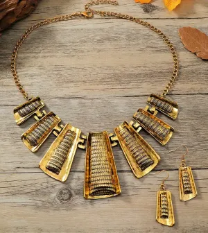 Cleopatra Golden Collar Necklace With Earrings