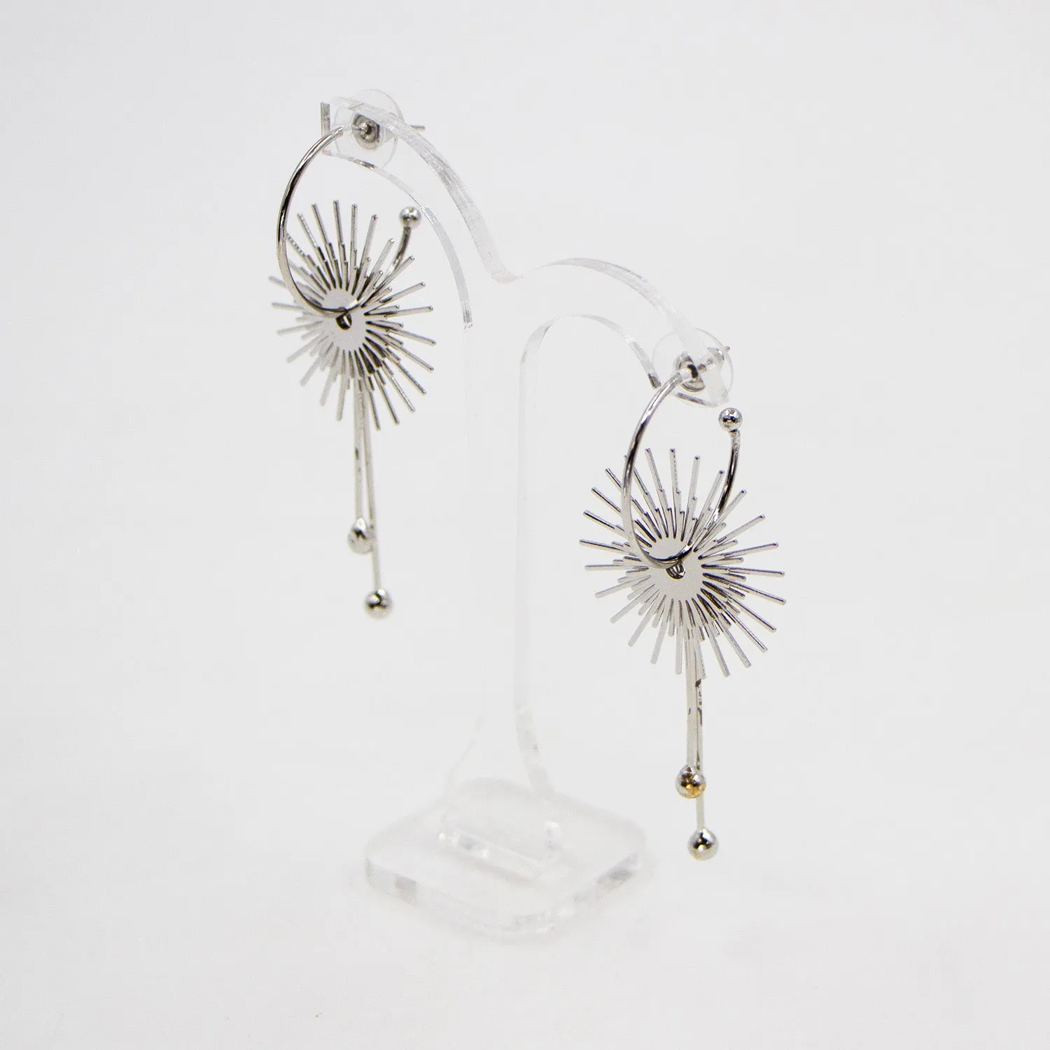 Contemporary sunburst motif component earrings