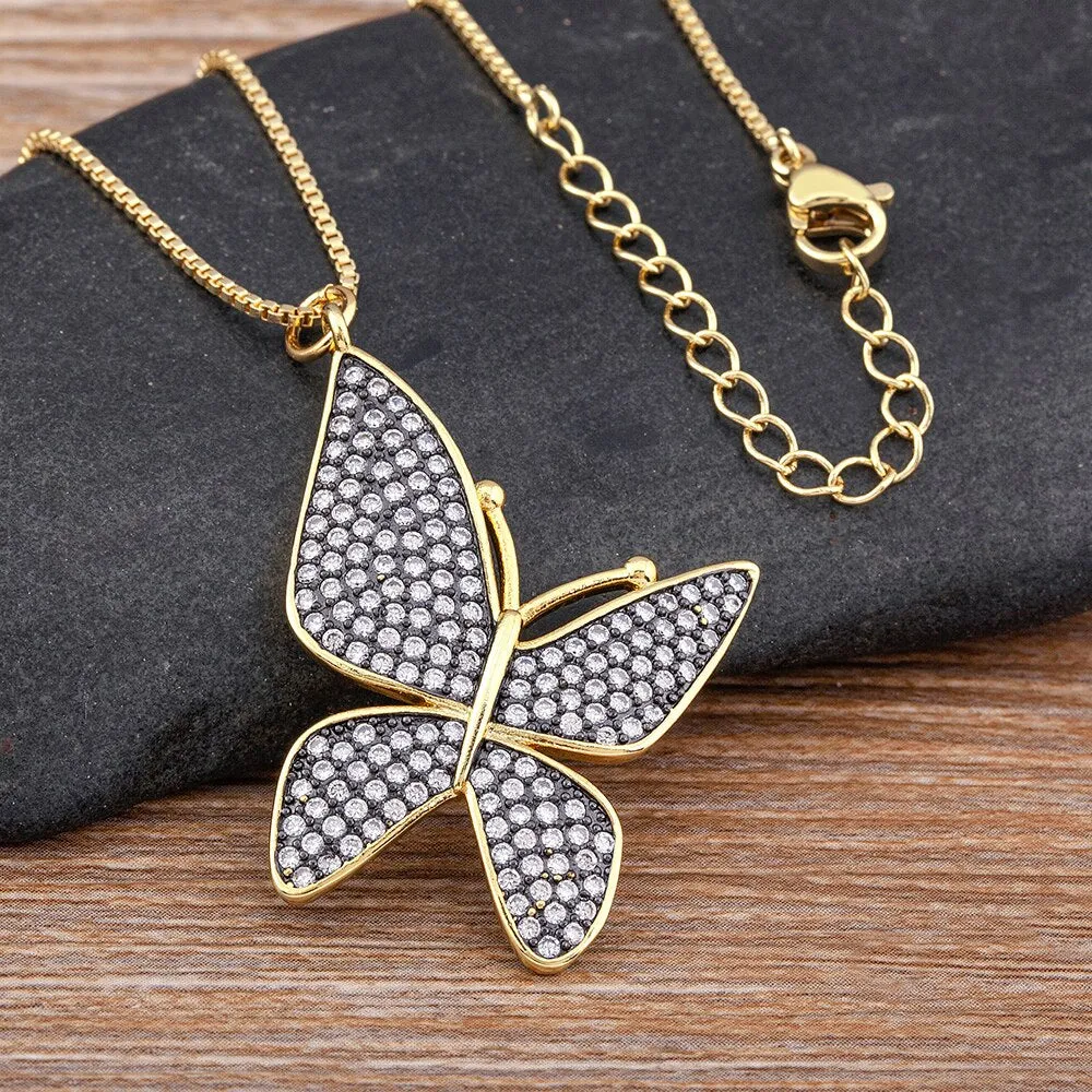 Exquisite Zircon Lucky Butterfly Inlaid Shiny Crystal Pendant Necklace Women