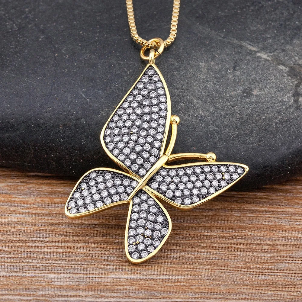 Exquisite Zircon Lucky Butterfly Inlaid Shiny Crystal Pendant Necklace Women