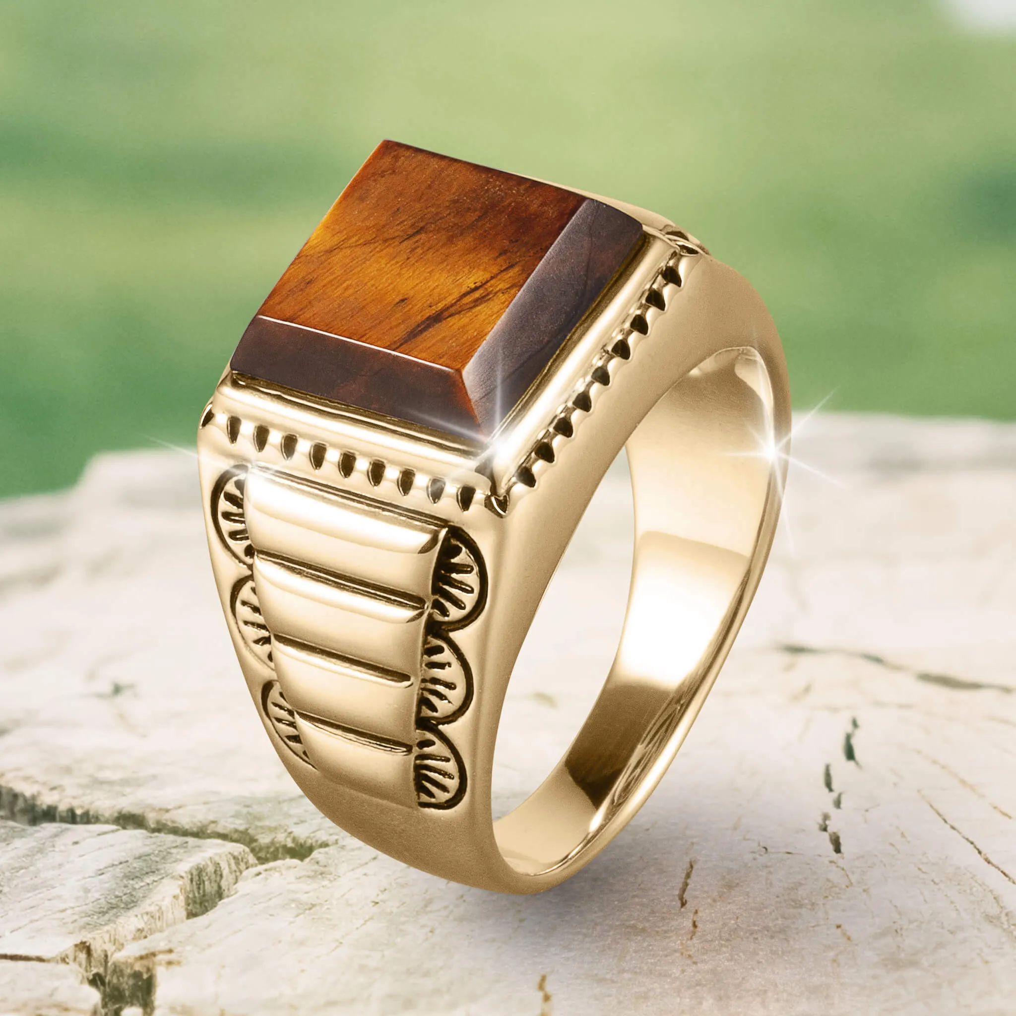 Golden Predator Men's Ring
