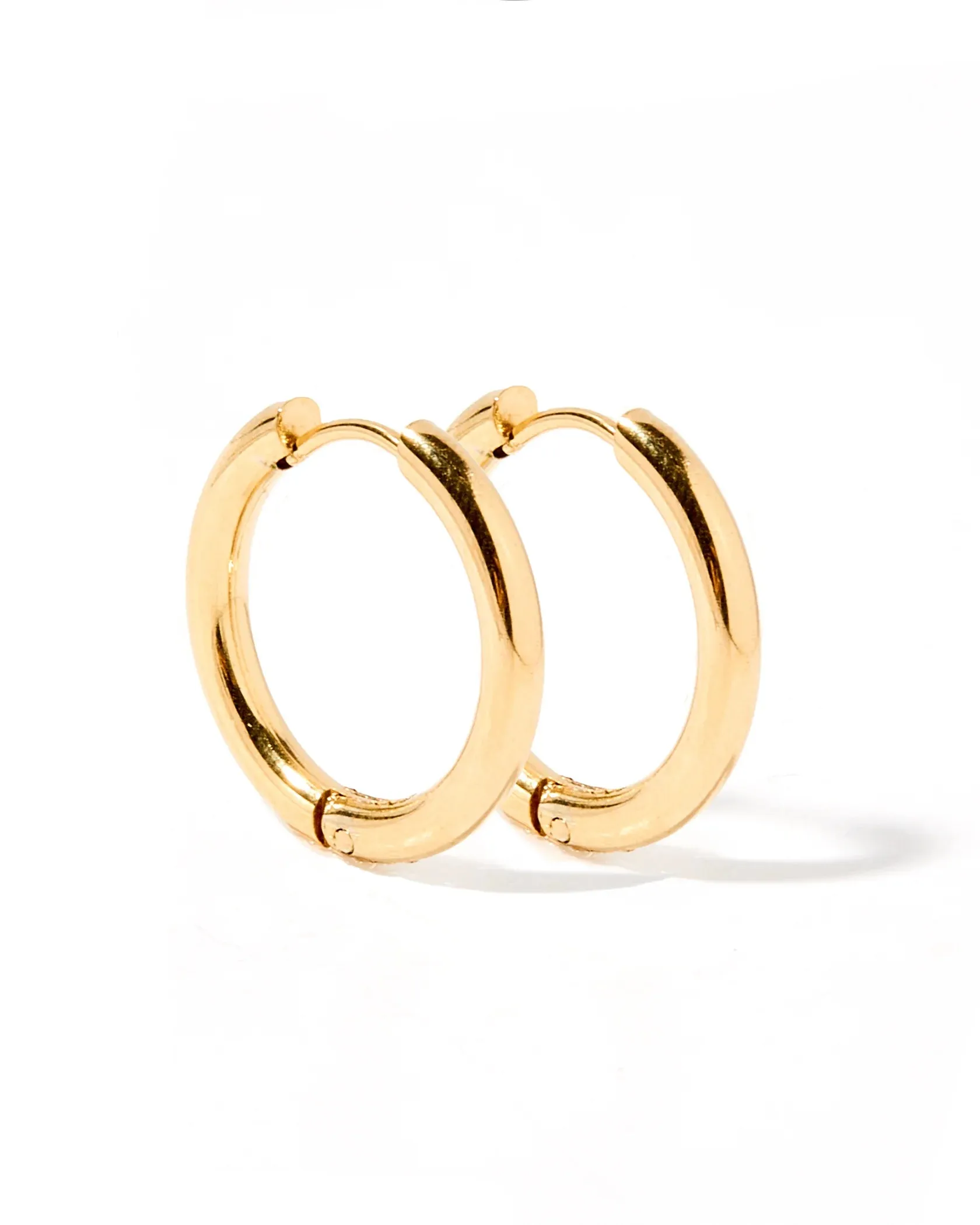 Huggie Earrings- Scarlett Hoop 14mm