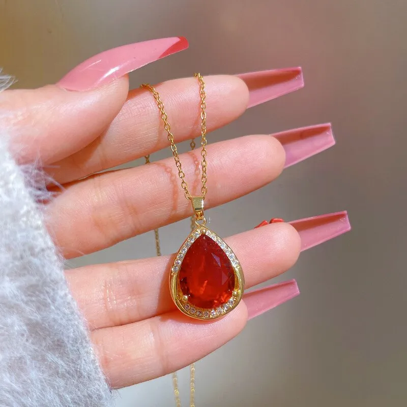 New Red Big Gem Pendant Necklace For Women Clavicle Chain
