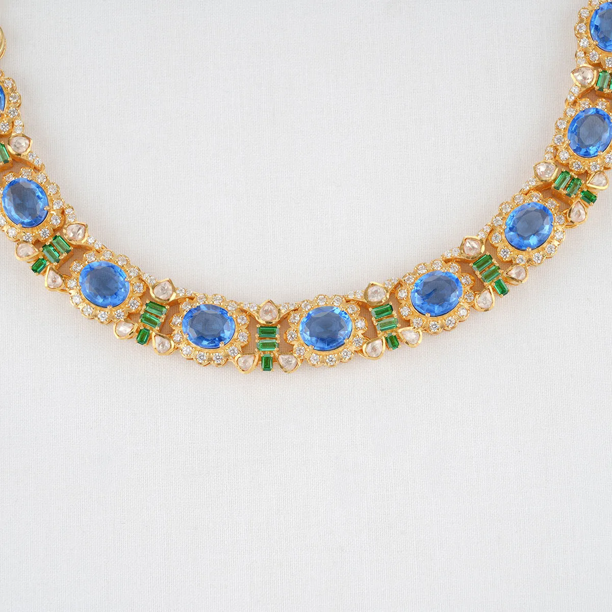 Rakshi Stone Necklace Set