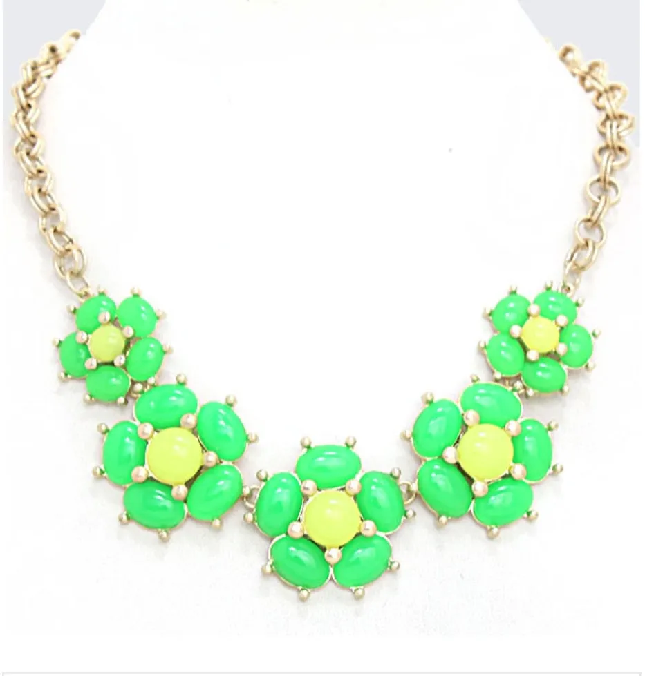 Resin drop necklace