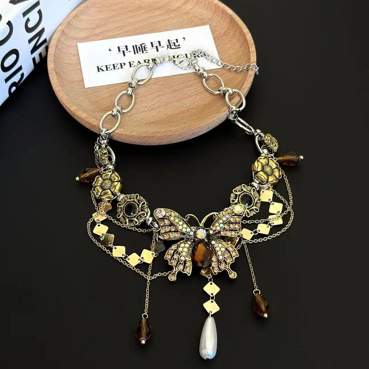 Rhinestone Butterfly Maillard Pendant Necklaces
