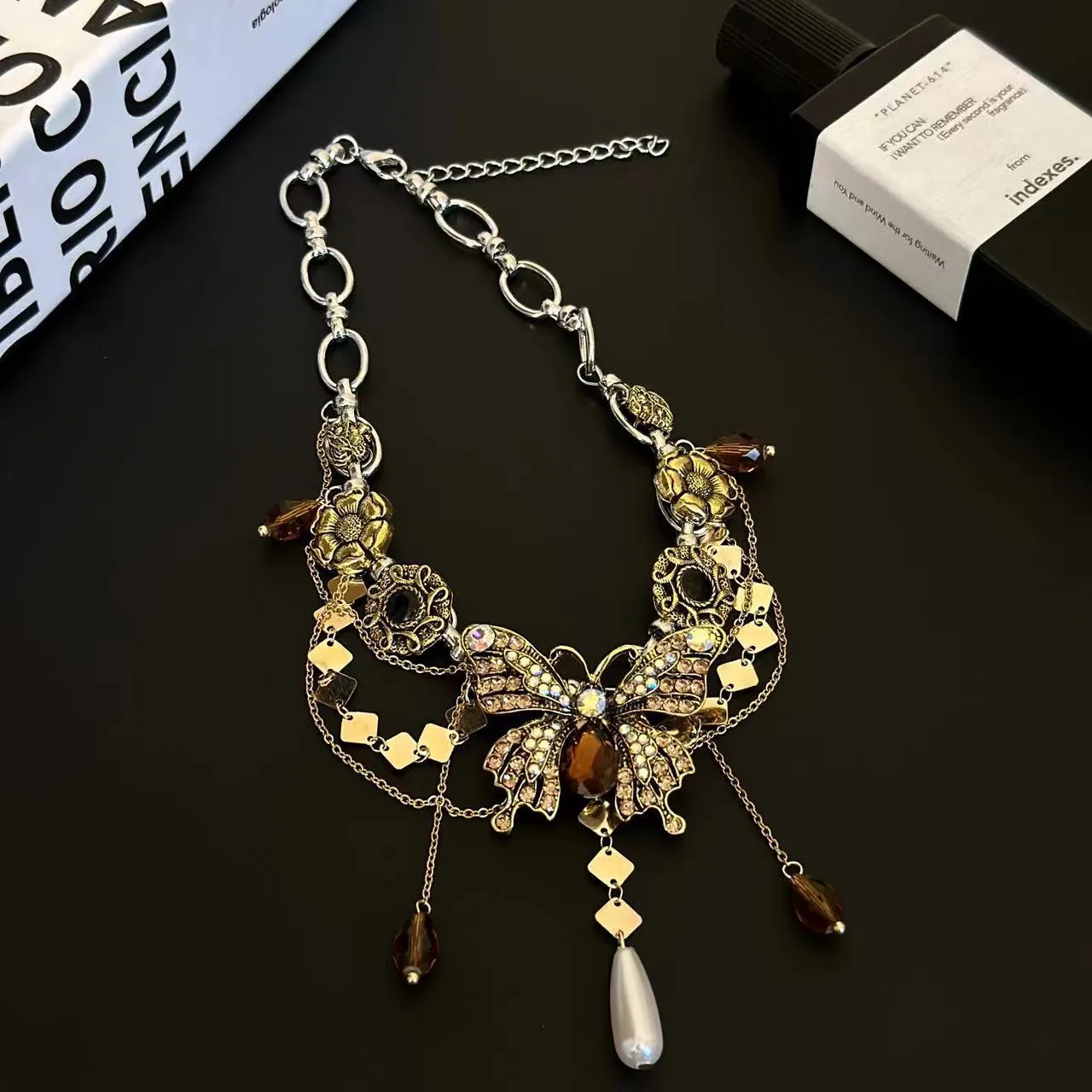 Rhinestone Butterfly Maillard Pendant Necklaces