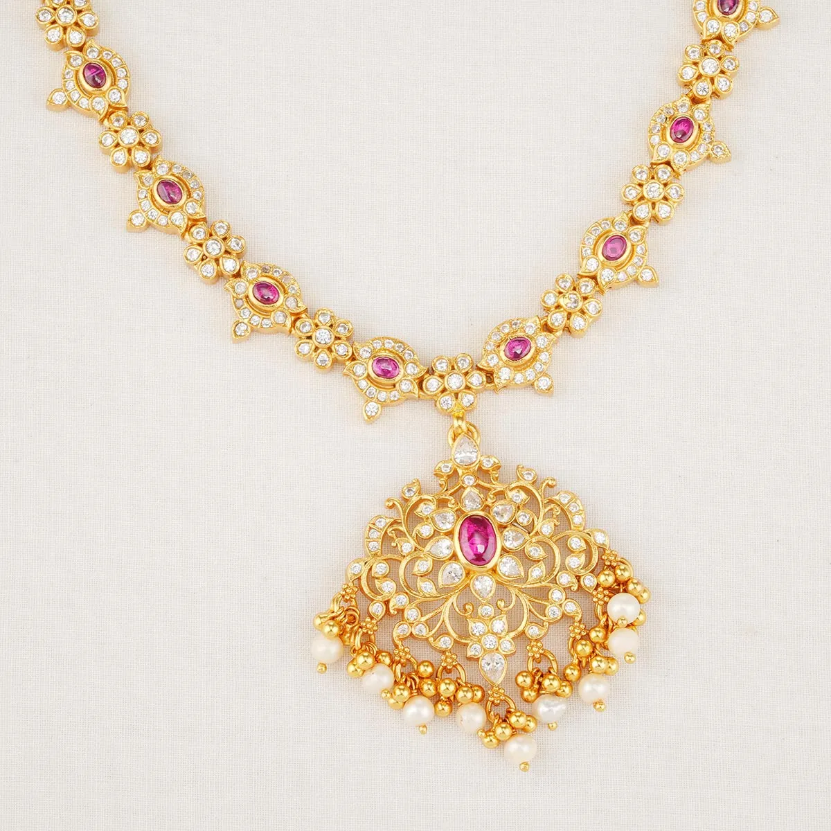 Samaiya Short Necklace