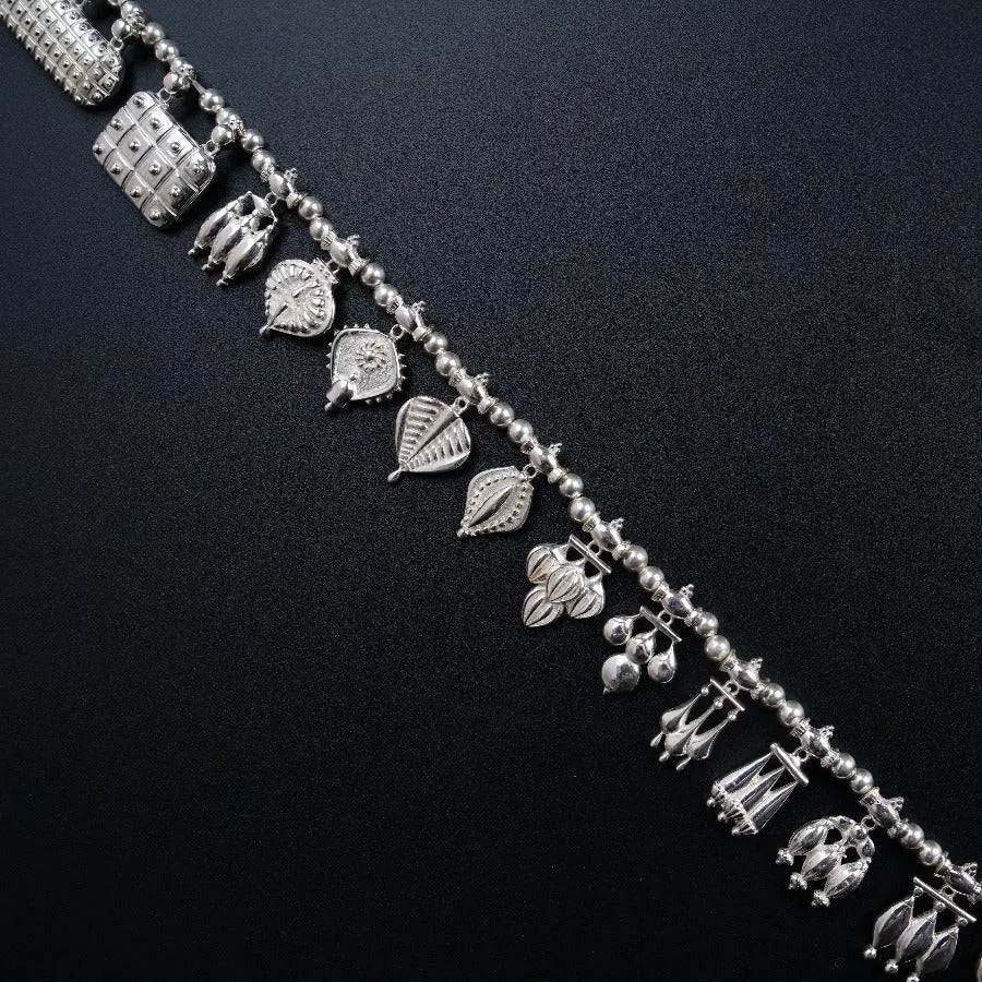 The Aadyaa Saaj (Silver, Sarmanee Beads)