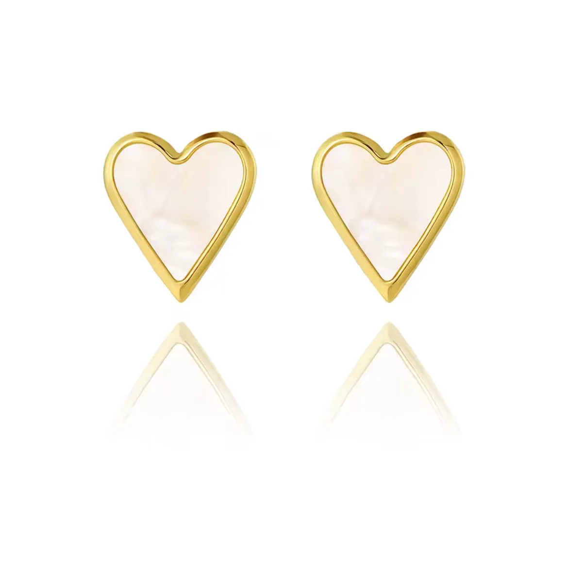 Vintage Seoulful Heart Studs