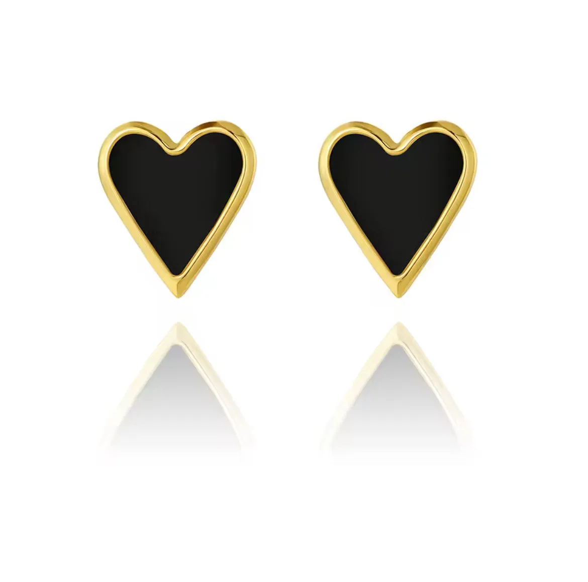 Vintage Seoulful Heart Studs