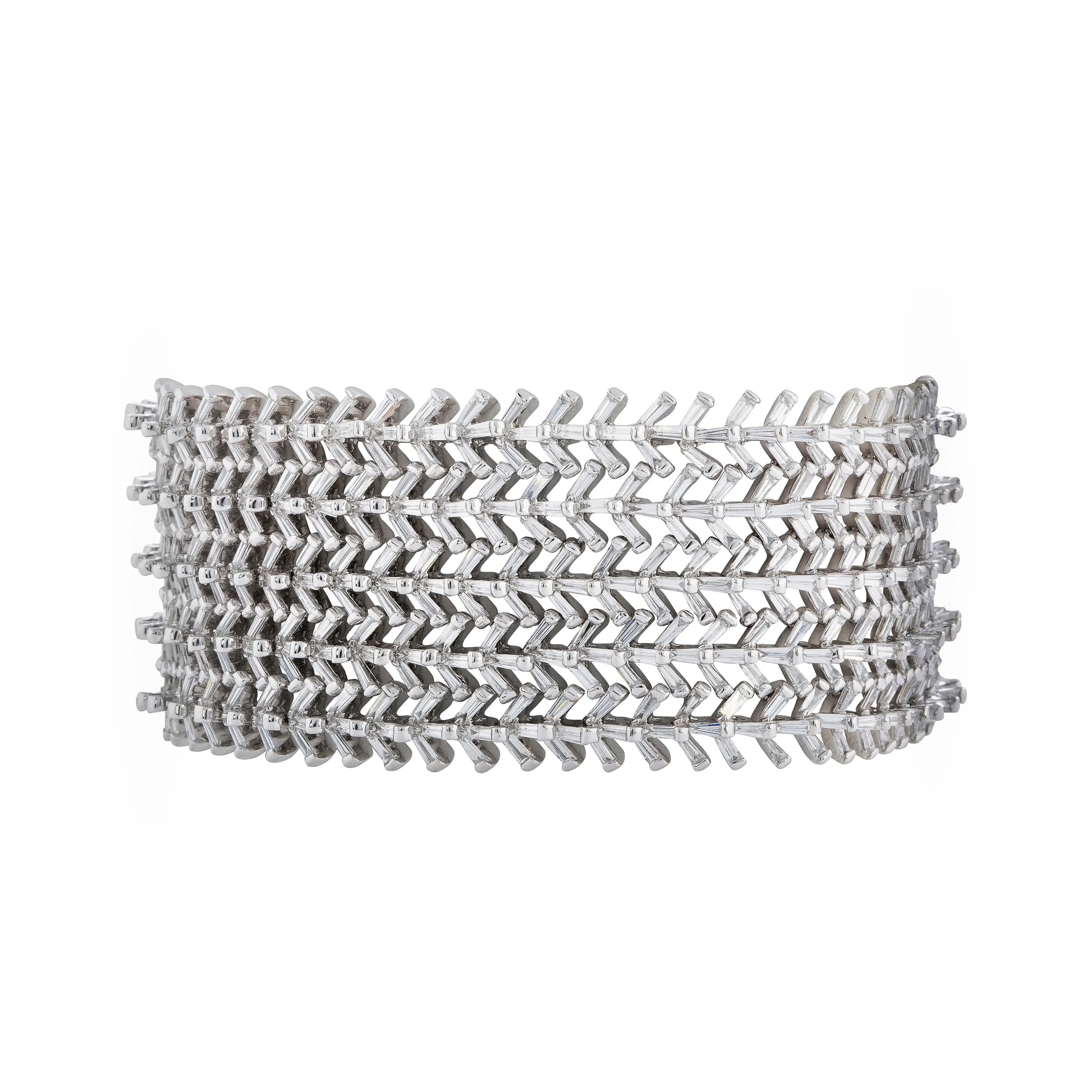 White Diamond Shimmering Ivy Bracelet